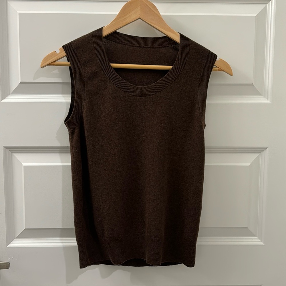 Sweater tank top